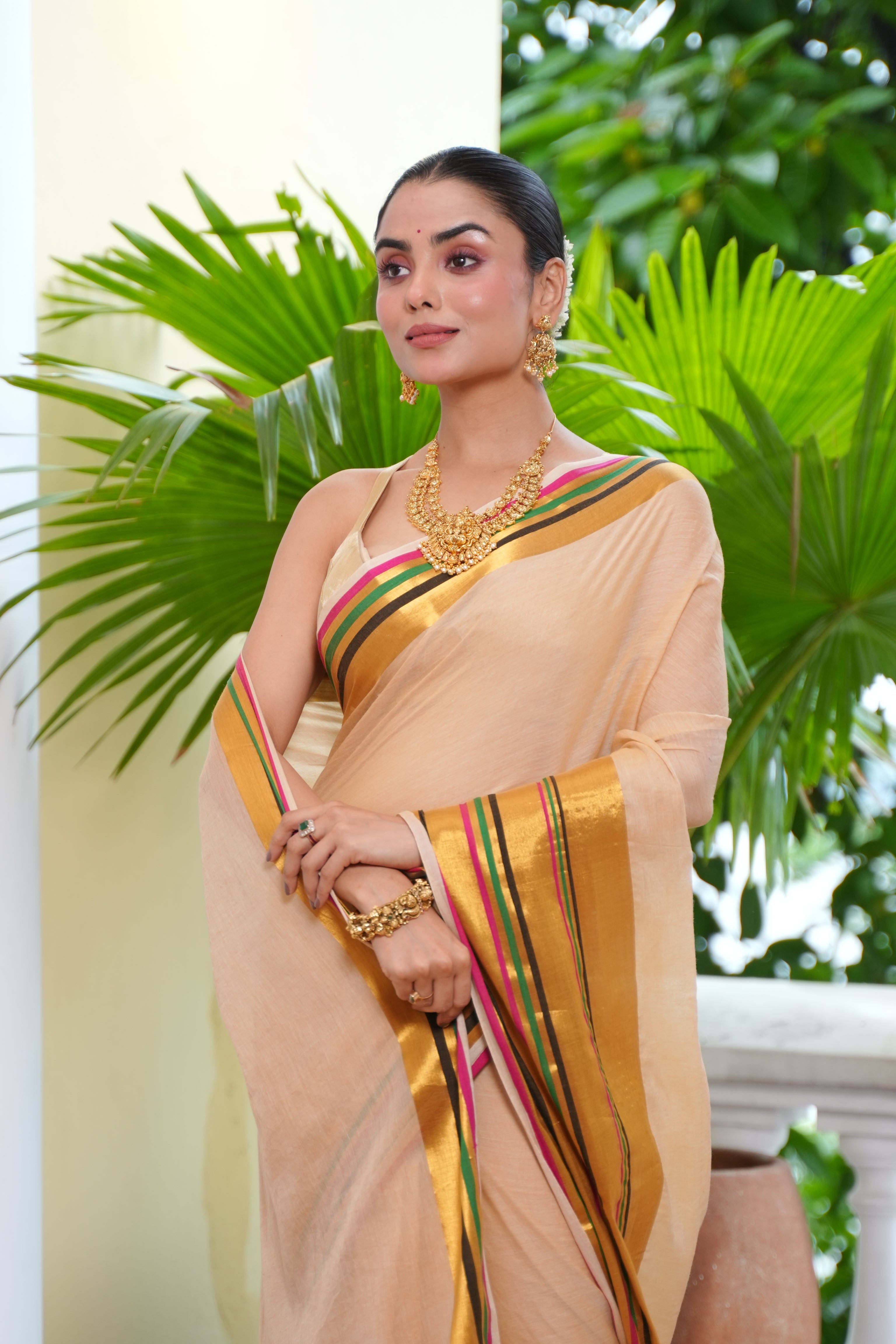 Mulcotton With Sandal Body And Multicolour Stripes